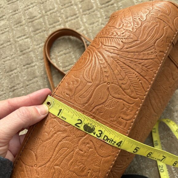 American Leather Tooled Leather Wylie Satchel Shoulder Bag Tan Brown Ornate EUC - Picture 12 of 13